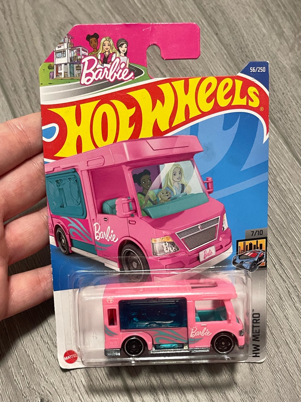 2022 Hot Wheels Barbie Dream Camper Van HW Metro 7/10 Pink Dinky Car 56/250